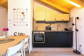 JOIVY Contemporary Apartments