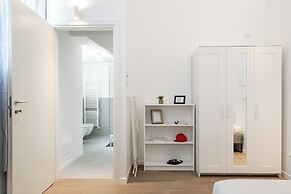 JOIVY Contemporary Apartments