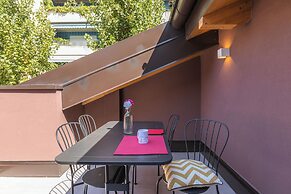 JOIVY Contemporary Apartments