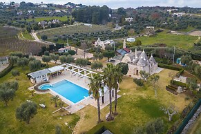 Tenuta Nicla With Pool Locorotondo