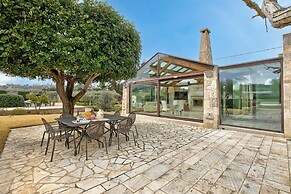 Tenuta Nicla With Pool Locorotondo