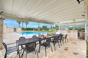 Tenuta Nicla With Pool Locorotondo