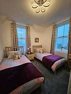 Llangollen Retreat With Stunning Views of the Castle