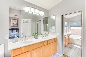 Patio & Yard: Tucson Home in Gated Community