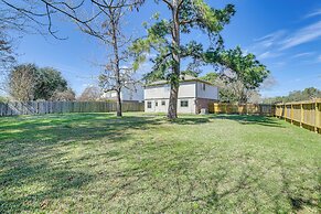 Houston Home 11 Mi to Hospitals: Nurses Welcome!