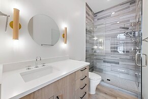 Modern Ski-in/out Home in Brian Head w/ Deck