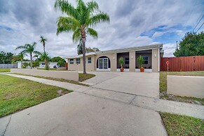 Lanai, Grill & Outdoor Pool: Melbourne Duplex!