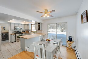 Deck & Fire Pit: Cozy Escape in Morrisville!