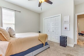 2 Mi to Beach: Bright Navarre Home w/ Fire Pit!