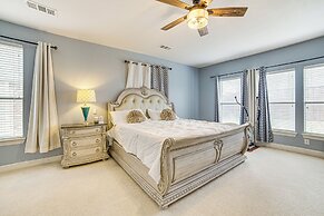 7 Mi to Toyota Stadium: Cozy Frisco Apartment!