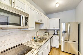 7 Mi to Toyota Stadium: Cozy Frisco Apartment!