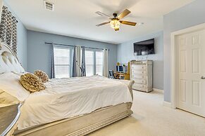 7 Mi to Toyota Stadium: Cozy Frisco Apartment!