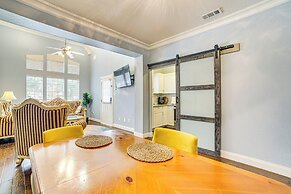 7 Mi to Toyota Stadium: Cozy Frisco Apartment!