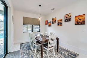 7 Mi to Dtwn Cape Coral: Home w/ Pool & Spa!