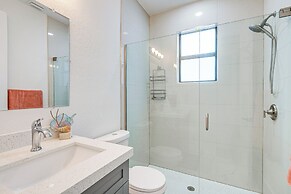 7 Mi to Dtwn Cape Coral: Home w/ Pool & Spa!