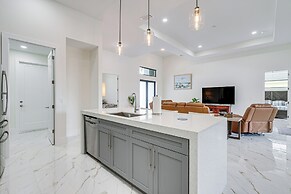 7 Mi to Dtwn Cape Coral: Home w/ Pool & Spa!