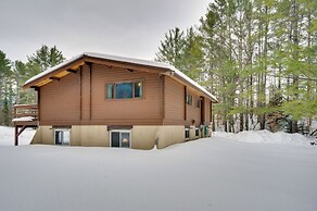 Hike & Ski: Cabin w/ Fireplace in Franconia!