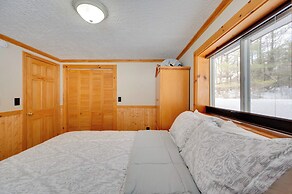 Hike & Ski: Cabin w/ Fireplace in Franconia!