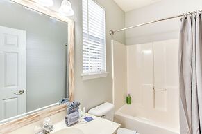4 Mi to Myrtle Beach: Condo w/ Pool & Hot Tub!
