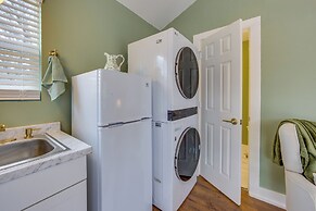 Walk to Museums: Art Deco Cottage in Jefferson