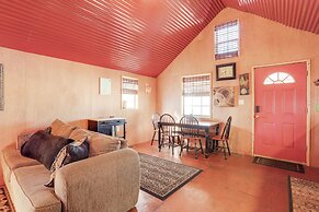 3 Mi to Greers Ferry Lake: Peaceful Cabin w/ Deck!