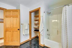 Fish, Hike & Ski: Spacious Family Escape in Eden