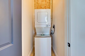 Downtown Emmett Apt: 7 Mi to Black Canyon Dam