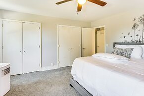 10 Mi to St Simons Island: Home w/ Screened Porch