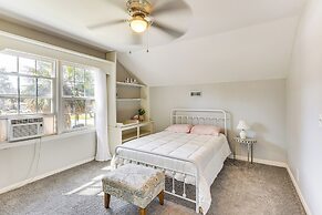 10 Mi to St Simons Island: Home w/ Screened Porch