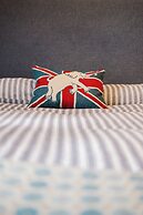 Stylish Retreat with Garden in Tetbury