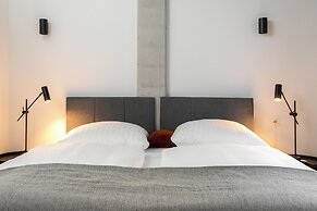 Global Living I The Graf