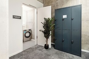 Global Living I The Graf