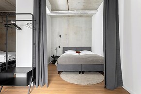 Global Living I The Graf