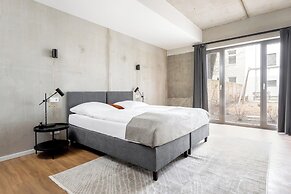 Global Living I The Graf