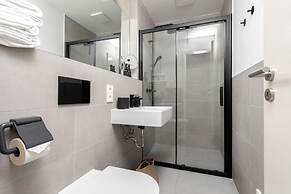 Global Living I The Graf