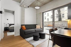 Global Living I The Graf