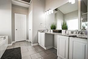 Comfortable Family Retreat Sleeps 10 3 Bedroom Home