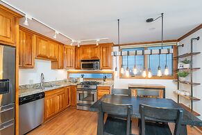 Telluride Lodge 329 2 Bedroom Condo