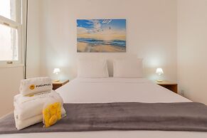 Sophisticated Just a few Steps From the Lagoon Sb301