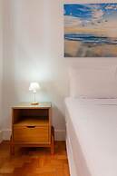 Sophisticated Just a few Steps From the Lagoon Sb301