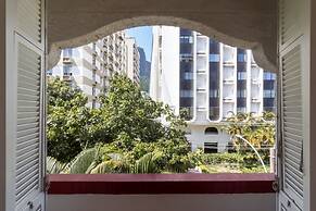 Sophisticated Just a few Steps From the Lagoon Sb301