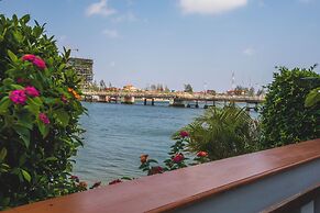 Amour Boutique Kampot