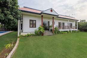 Alaya Stays 5 BHK Pet friendly with pvt pool - Ashirwad Farms