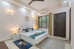 Alaya Stays 5 BHK Pet friendly with pvt pool - Ashirwad Farms