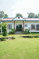 Alaya Stays 5 BHK Pet friendly with pvt pool - Ashirwad Farms