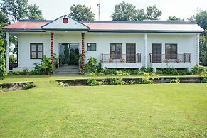 Alaya Stays 5 BHK Pet friendly with pvt pool - Ashirwad Farms