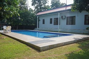 Alaya Stays 5 BHK Pet friendly with pvt pool - Ashirwad Farms