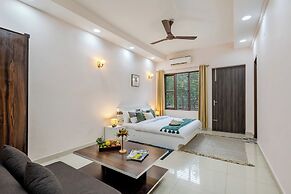 Alaya Stays 5 BHK Pet friendly with pvt pool - Ashirwad Farms