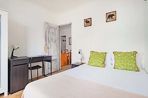 Lisbon Viewpoint Retreat