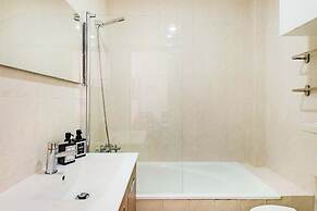 Lisbon Viewpoint Retreat